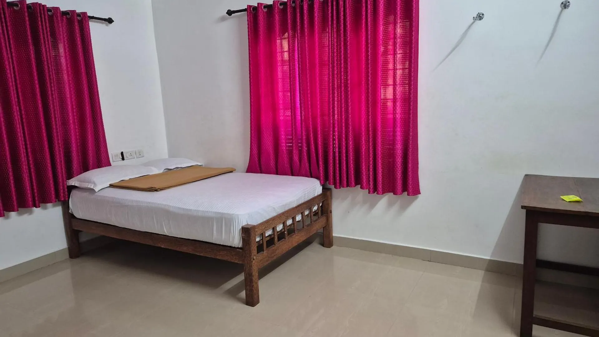 Anivilla Holiday Home Kunjithanny Anachal